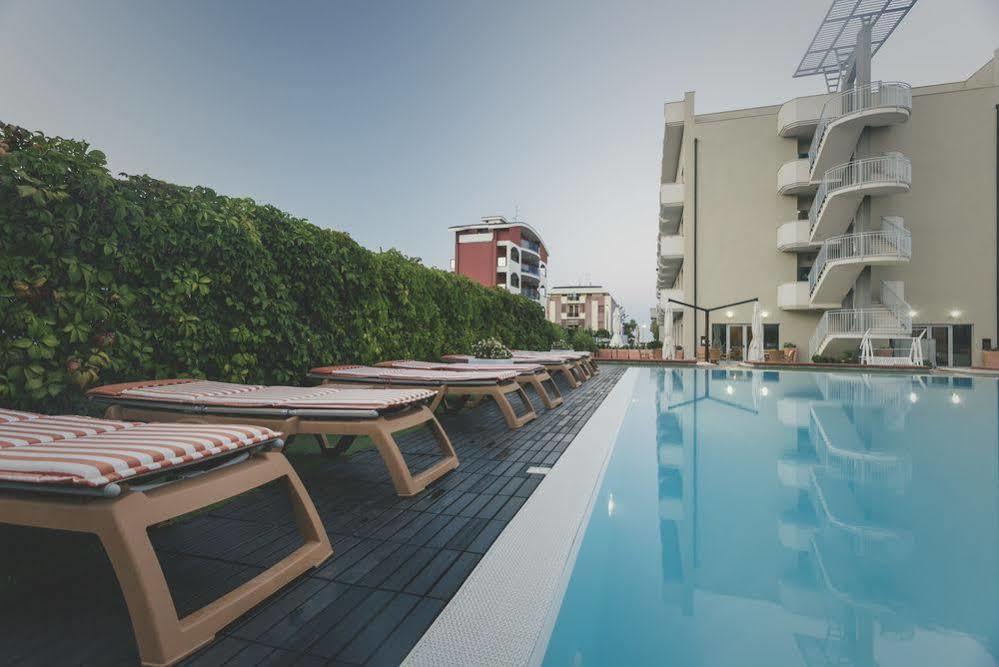 Hotel Principe Residence Vasto Εξωτερικό φωτογραφία