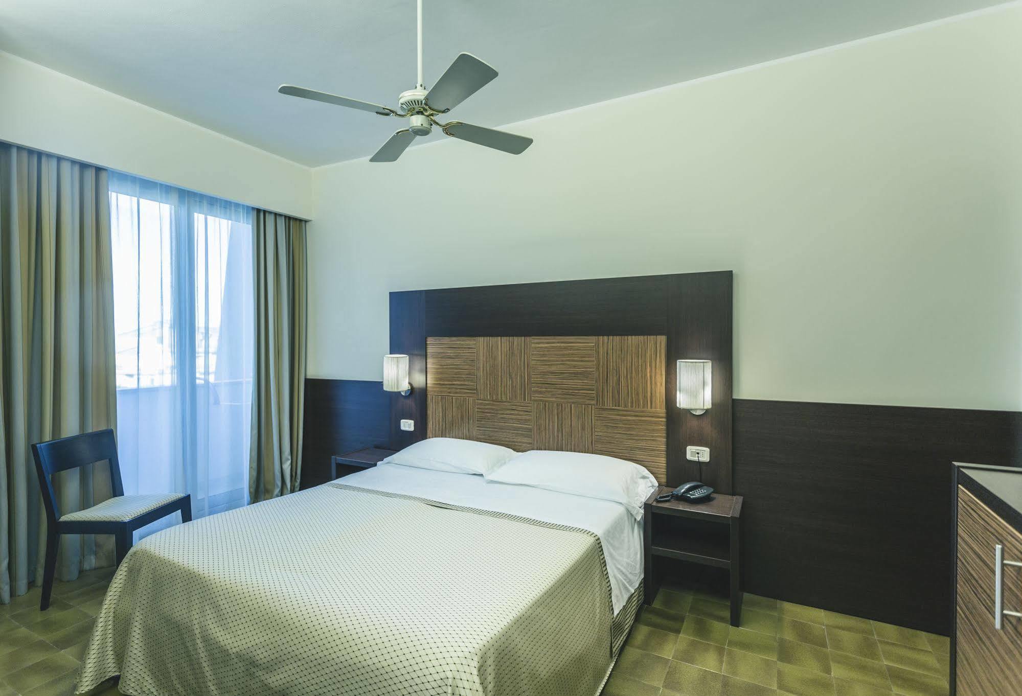 Hotel Principe Residence Vasto Εξωτερικό φωτογραφία